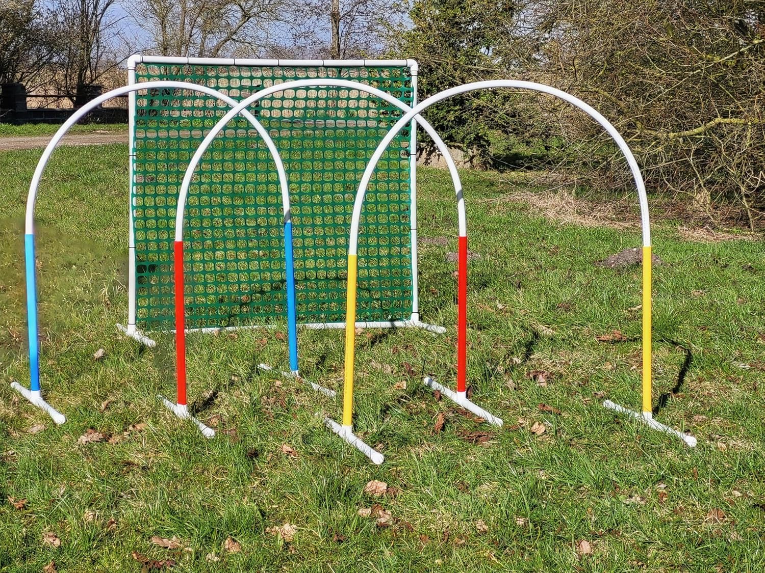 Generisch HOOPERS Agility Combi – Set – 1 porte verte / 3 arcs Hoopers – Rouge – Bleu – Jaune/Portail / Clôture de séparation en plastique Hoopers Hoopers Hoopers Fun Hoopers – Sport canin